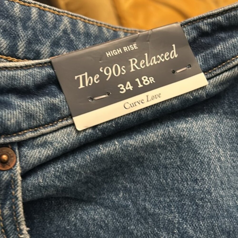 NWT Abercrombie Fitch Curve Love 90s Relaxed Jeans - Picture 11 of 11